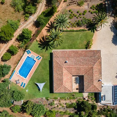 Quinta Dos Capinhas Villa