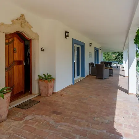 Luxury With Pool In Vineyard Near The *