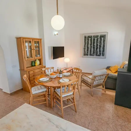 Quinta Dos Capinhas - Luxury Villa With Pool In Vineyard