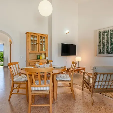 Quinta Dos Capinhas - Luxury Villa With Pool In Vineyard Villa Porches (Algarve)